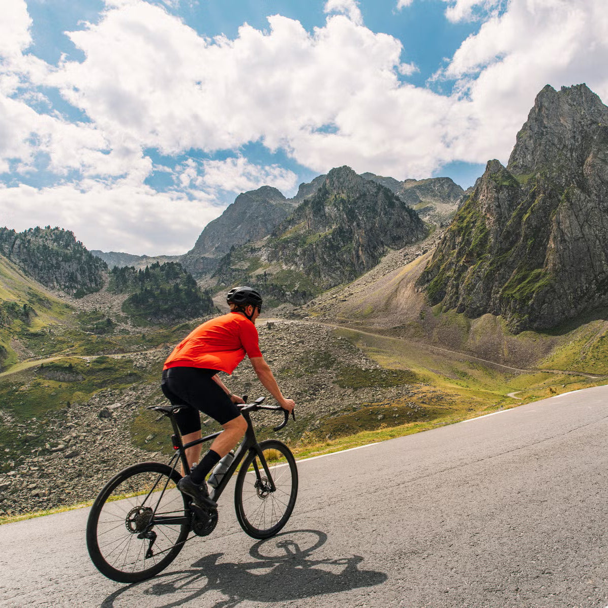 Family Cycling: Fun, Fitness, and Quality Time Outdoors